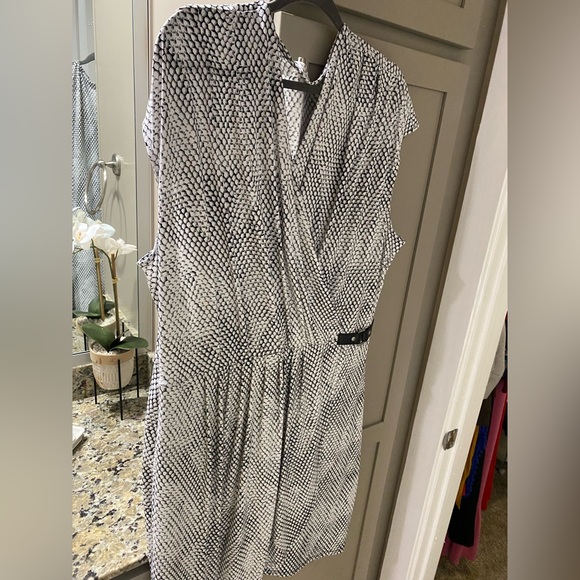 Variety - Picture 9 of 15